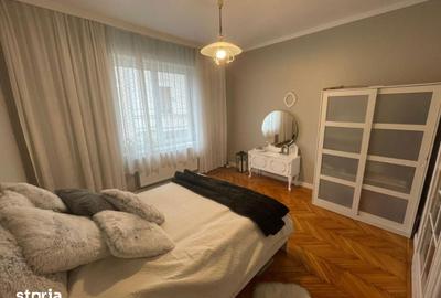 Apartament cu 5 camere în Central - 10