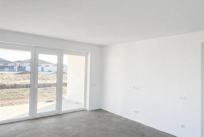 Casă cu 4 camere cu Teren 500 Mp în Sântandrei - 2