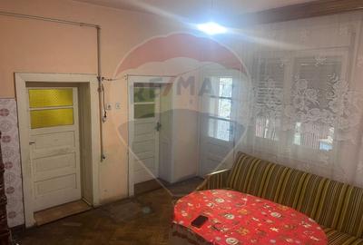 Casa solida cu dublu front stradal de vanzare-cartierul Ferneziu - 9