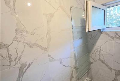 Apartament cu 3 camere decomandat în Sud - 4