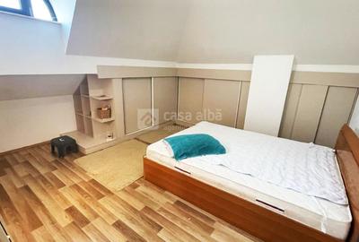 Casă individuală cu 4 camere cu Canalizare în Bucium - 9