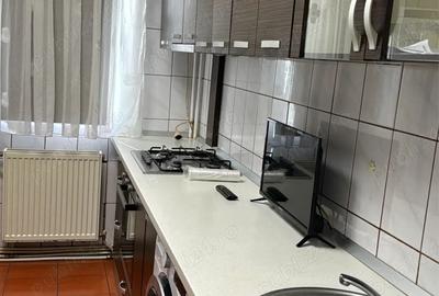 Inchiriez apartament 2 camere - 1