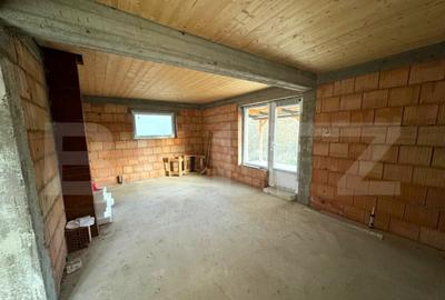 Casă cu 3 camere cu Teren 500 Mp în Central