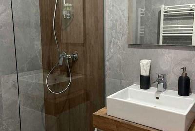 Apartament cu 2 camere decomandat în Central - 4