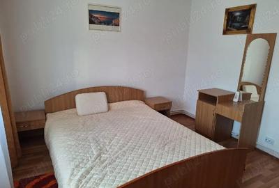 Apartament cu 3 camere decomandat în Central - 2