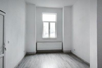 Spațiu comercial, de 60 mp, în Ultracentral