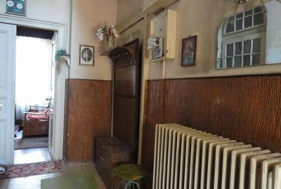 Casă cu 3 camere cu Teren 190 Mp în P-ța Victoriei - 7