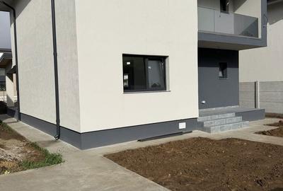Casă cu 4 camere cu Teren 450 Mp în Olteni - 7