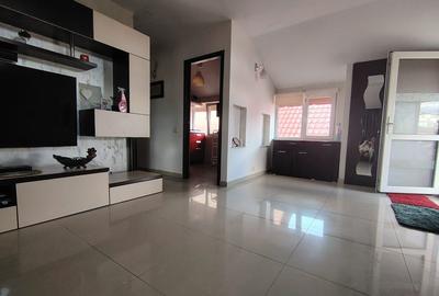 Inchiriere apartament 2 camere in Vila Km 5 - 17