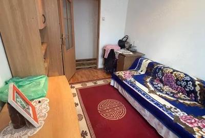 Apartament cu 3 camere semidecomandat în Craiovița Nouă - 6