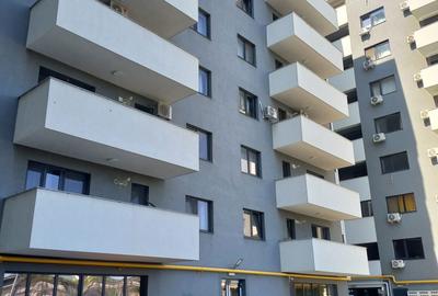 Apartament cu 2 camere decomandat în Militari