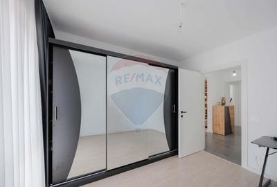 Apartament cu 3 camere de vanzare in Prima Green Residence, Nufarul - 6