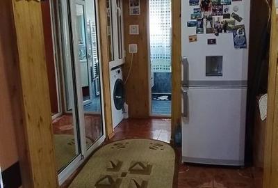 Apartament cu 2 camere decomandat în Sârbi - 2