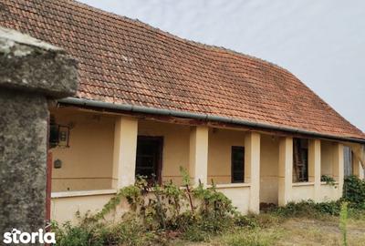 Casă cu 4 camere cu Teren 6153 Mp în Boldur - 6