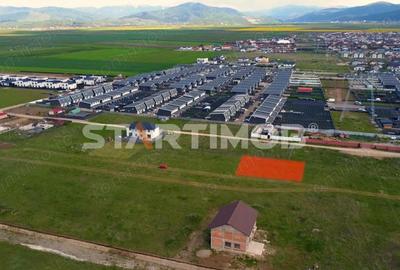 Teren de 600 mp, în Tărlungeni