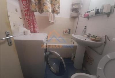 Apartament cu 3 camere semidecomandat în Central - 5