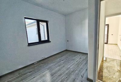 Vindem vila in Navodari zona centrala - 6