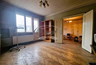 Apartament cu 3 camere semidecomandat în Semicentral