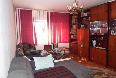URGENT!!!OCAZIE!!! Apartament 3 camere, decomandat, Alfa. PRET REDUS!!! - 2