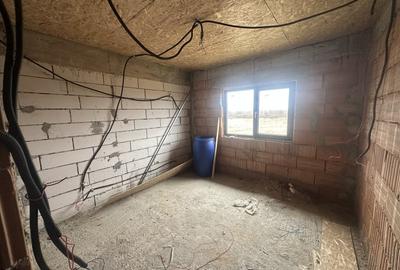 Casă individuală cu 5 camere cu Teren 242 Mp în Ștefăneștii de Jos - 23