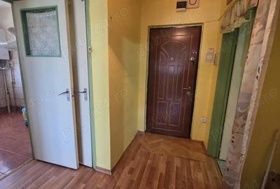 Apartament cu 2 camere decomandat în Gojdu