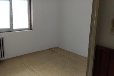 Apartament cu 2 camere decomandat în Spitalului - 2