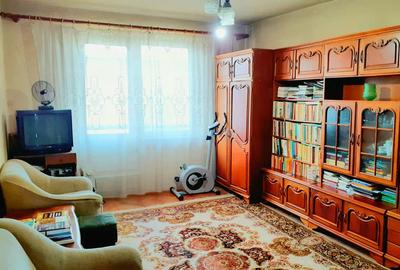 De vanzare apartament cu 2 camere in Tudor - 5