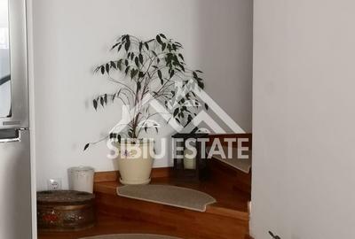 Casă cu 4 camere cu Canalizare în Arhitecților - Calea Cisnădiei - 6