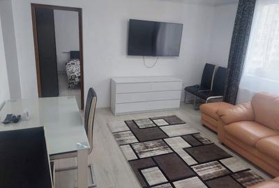 Apartament cu 3 camere decomandat în Central - 3