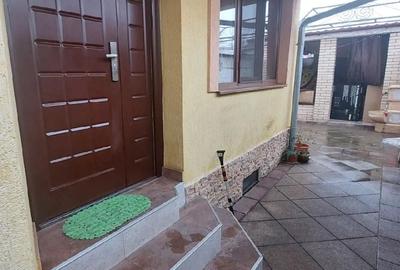 Casă cu Teren 30 Mp în Central - 5