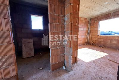 Duplex cu 3 camere cu Canalizare în Moșnița Nouă - 2