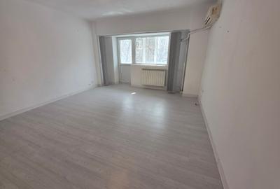 Apartament cu 2 camere decomandat în P-ța Alba Iulia - 10