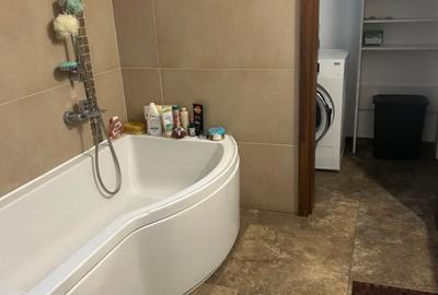 Casă cu 5 camere cu Teren 221 Mp în Obor - 11