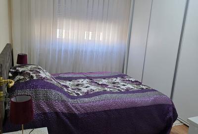 Apartament cu 4 camere decomandat în Traian - 4