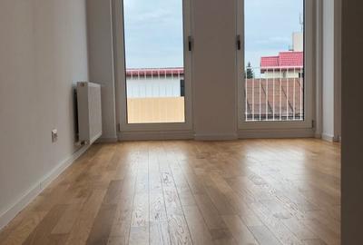 Apartament cu 2 camere decomandat în Ștefan cel Mare