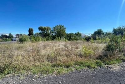 Teren de 493 mp, în Centură - 3