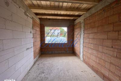 Casă cu 5 camere cu Canalizare în Feleacu - 1