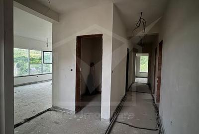 Casă cu 4 camere cu Teren 2997 Mp în Baciu - 5