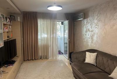 Ferdinand ,bl.reabilitat,centrala in bloc,p/4,balcon,Amenajat,se vinde mobilat - 1