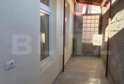 Spațiu comercial, de 70 mp, în Central - 6