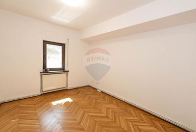 Apartament cu 3 camere decomandat în Foișorul de Foc - 3