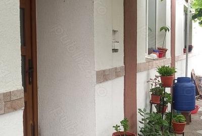 Casă cu 7 camere cu Teren 400 Mp în Central - 6