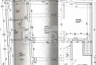 Casă cu 4 camere în Central - 2