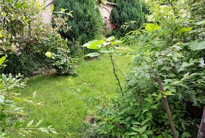 Duplex cu 7 camere cu Canalizare în Central - 30