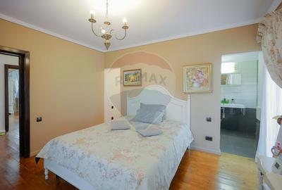 Casa / Vila cu 5 camere de vanzare in zona Dealuri Oradea - 13