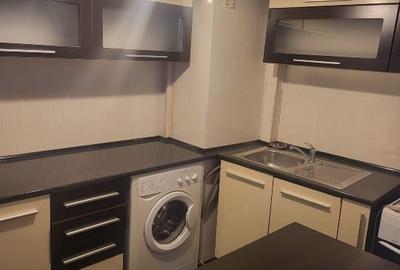 Garsoniera , zona Stefan cel Mare, langa statia de metrou Stefan cel mare - 7