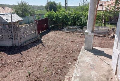 Teren intravilan, 25 ari cu casa veche renovabila Teren intravilan, 25 ari cu casa veche renovabila - 5