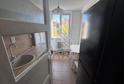 Apartament cu 3 camere semidecomandat în Ultracentral - 3