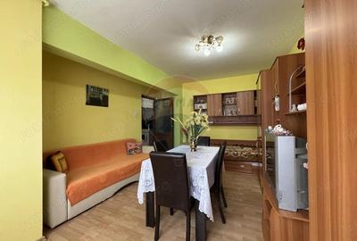 Apartament 2 camere decomandate, et.3, str. Calafat - 3