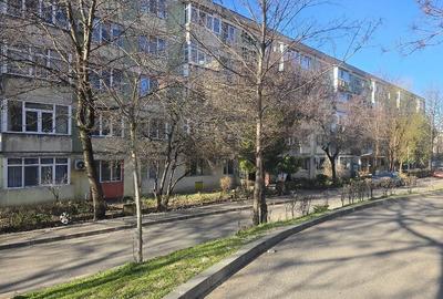 Apartament cu 2 camere semidecomandat în George Enescu - 2